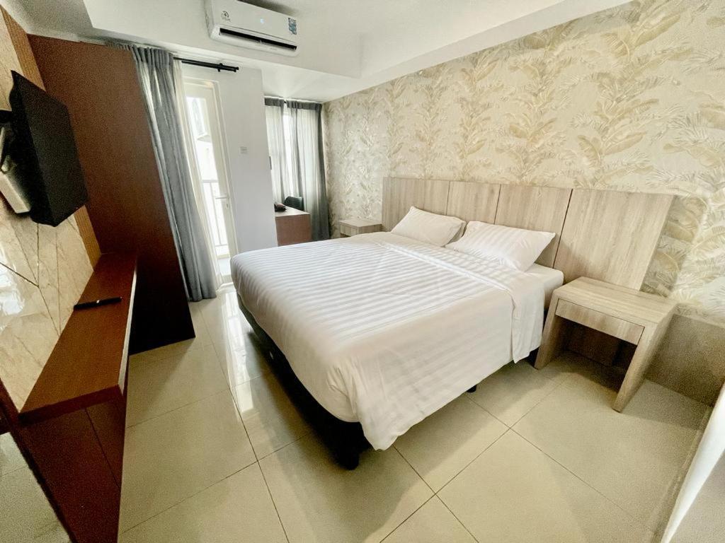 Nemuru Hotel Ciputat Pondokcabe Hilir Exteriör bild