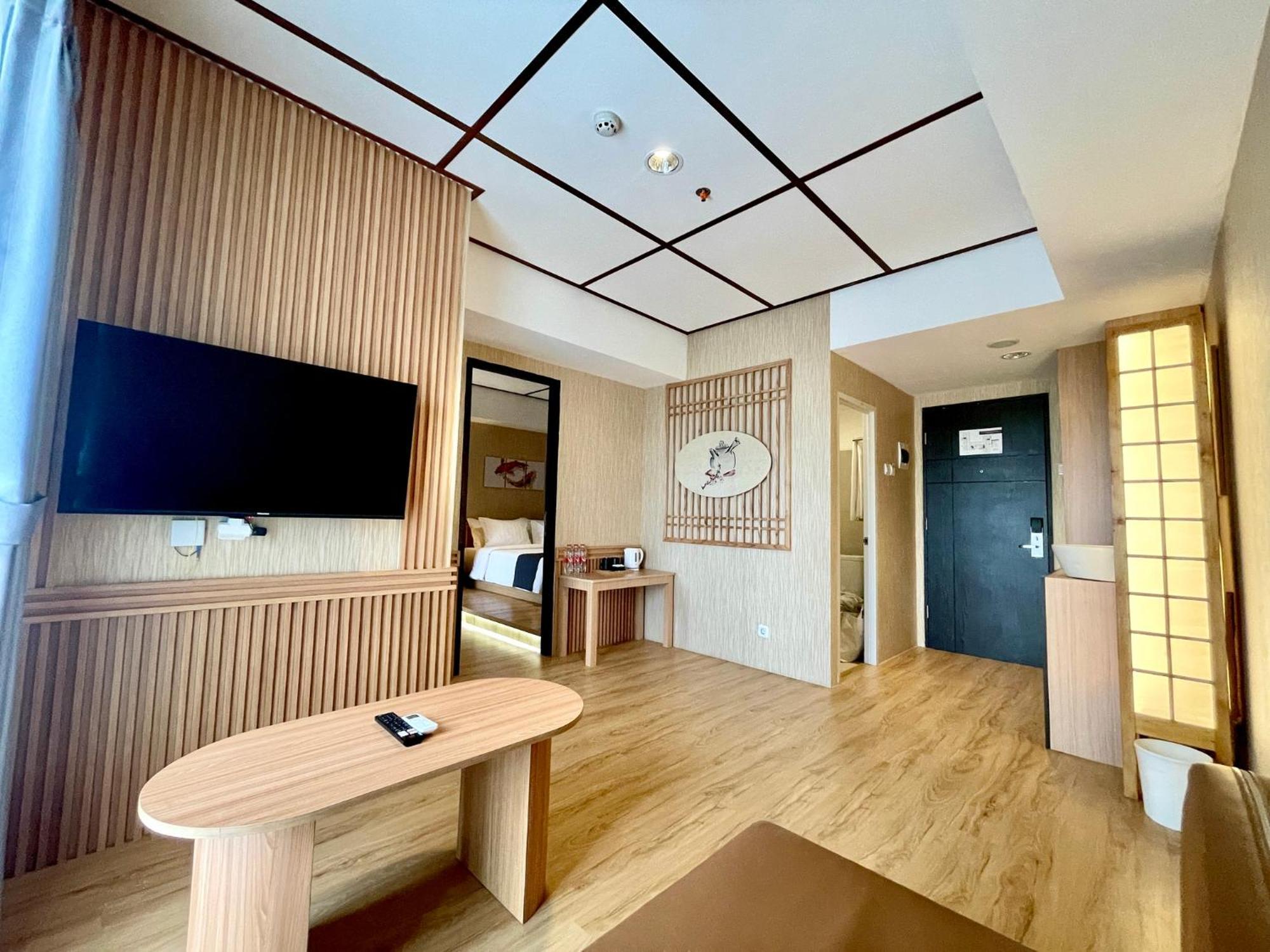 Nemuru Hotel Ciputat Pondokcabe Hilir Exteriör bild
